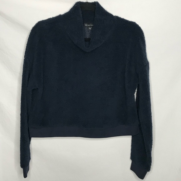 Beyond Yoga Tops - BEYOND YOGA WOMEN'S ALL TIME NAVY BLUE‎ SHERPA FAUX FUR CROPPED PULLOVER LARGE